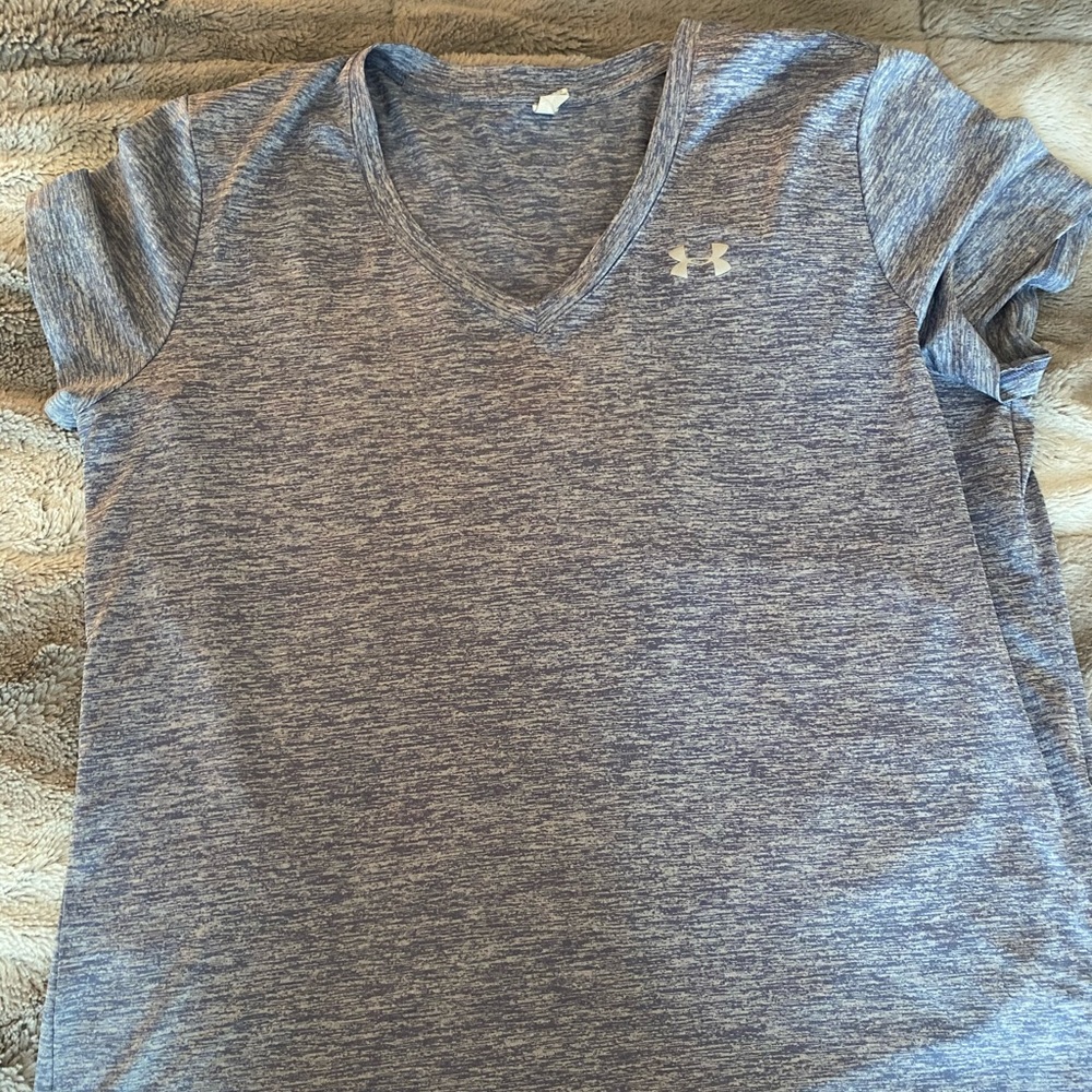 light blue/ grey under armour tshirt